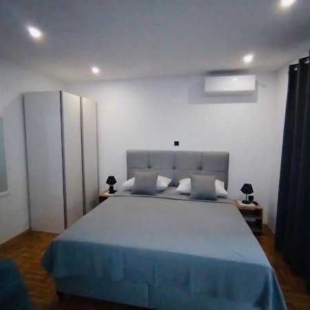Apartment Aurora フヴァル エクステリア 写真